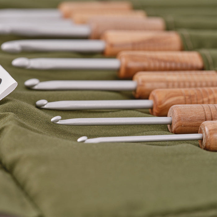 Wrap Olive Wood Crochet Hook Set