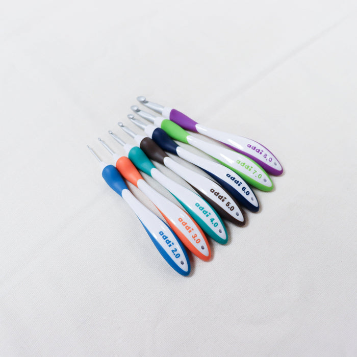 addiSwing ergonomic crochet hook set